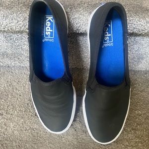 Woman’s Black Leather Keds Size 9